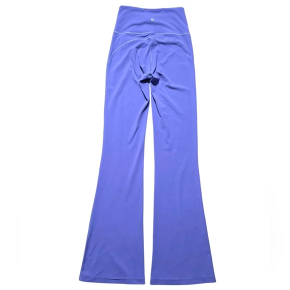 Lululemon Groove Super-High-Rise Flared Pant Size 4 Activewear - Picture 4 of 13